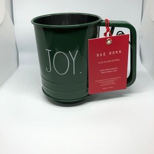 Rae Dunn Christmas sifter